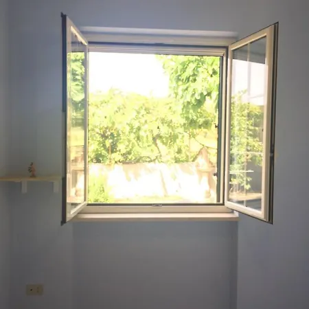 Villa Amarilla